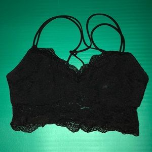 XS LACE DOUBLE-CROSS STRAP BRALETTE